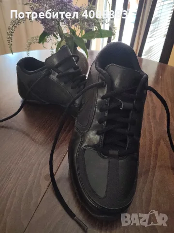 Маратонки Nike, 37.5 номер, снимка 2 - Маратонки - 55444745