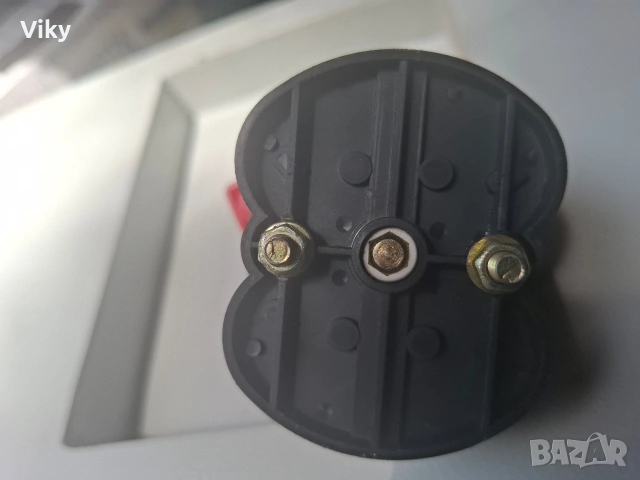 двупозиционен превключвателChint 380v 40a Hz5-40/7.5 , снимка 4 - Резервни части за машини - 54820312