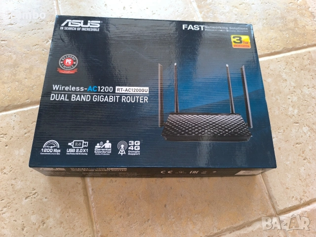 Продавам Wi fi рутер Asus AC1200 4 антени