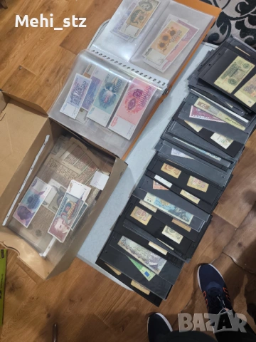 Банкноти цял свят над 1000 броя