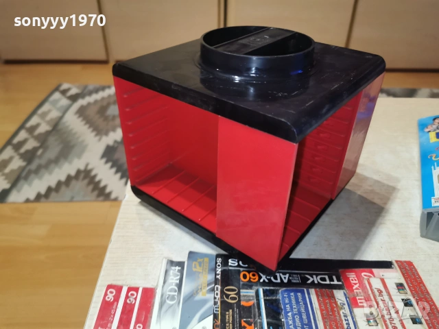 КАСЕТНИК-ЧЕРВЕН 2506261844L4, снимка 4 - Аудио касети - 55051161