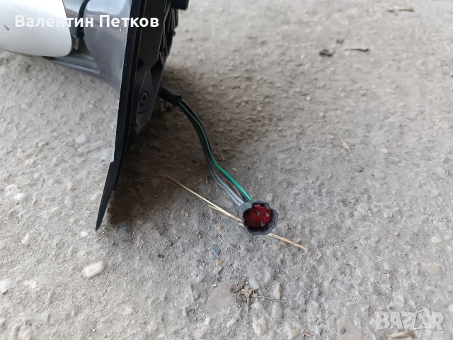 Огледала за Форд фокус 2001 година електрически 