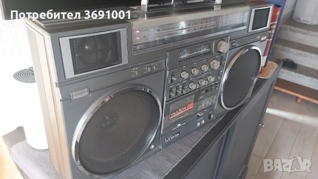 Продавам Victor M90, снимка 3 - Радиокасетофони, транзистори - 54091351