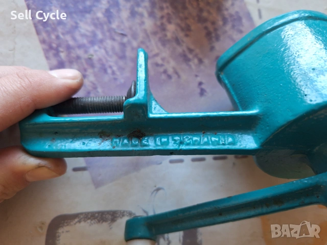 ✅МЕТАЛНА МЕЛАЧКА ЗА ОРЕХИ - РУМЪНИЯ❗, снимка 5 - Антикварни и старинни предмети - 54226944