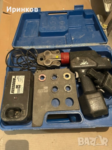Акумулаторна преса за кабели, снимка 2 - Куфари с инструменти - 54322048