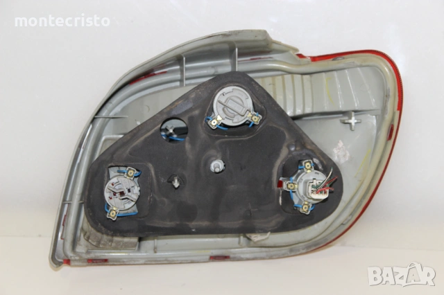 Ляв стоп Toyota Yaris P1 (1999-2003г.) Тойота Ярис, снимка 3 - Части - 54600381