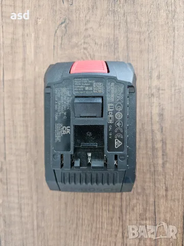 BOSCH 18V 4Ah Нова Батерия , снимка 2 - Бормашини - 55546406