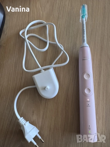 Електрическа звукова четка Philips HX683J