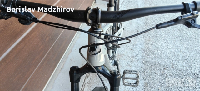 Велосипед Мекица JAMIS Dakar 27.5 M 1x10 RockShox Хидравлика , снимка 3 - Велосипеди - 54797735