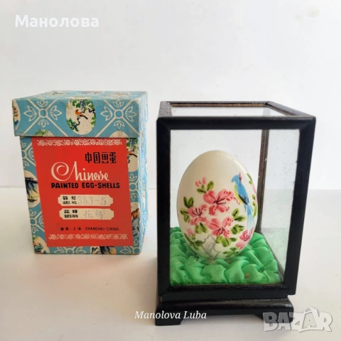 Ръчно рисувано кокошо яйце в стъклена витрина, снимка 8 - Други ценни предмети - 54142304