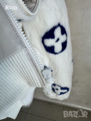 Louis Vuitton Monogram Mink Fur Zipped Hoodie - Оригинално Яке!, снимка 12 - Якета - 55612711