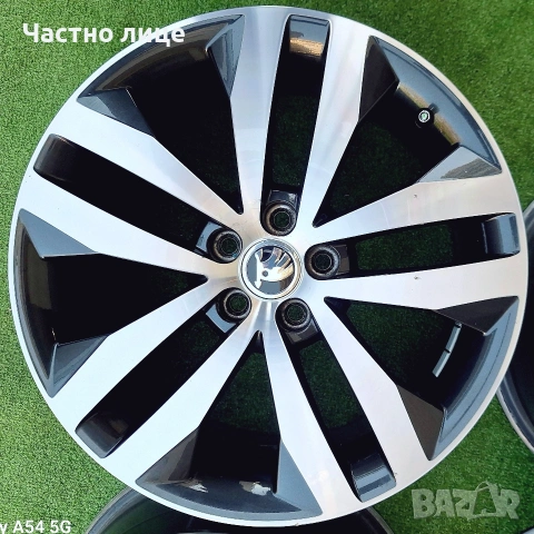 Продавам 4бр оригинални 17-ки за Шкода Скала,Камик,Фабиа,Ромстер,Практик, снимка 2 - Гуми и джанти - 54410536