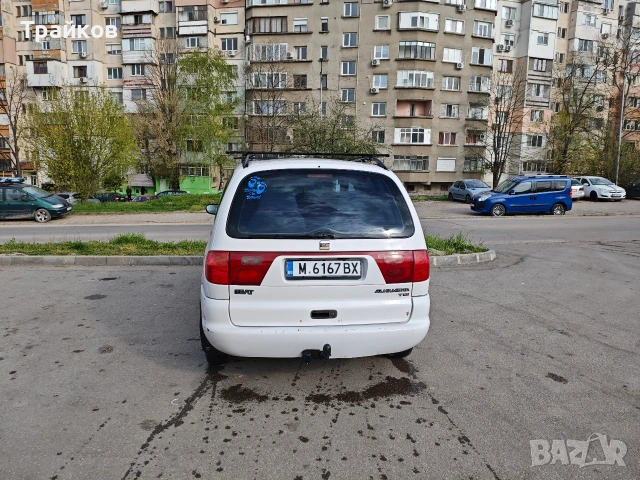 Seat Alhambra 1.9 TDi, снимка 4 - Автомобили и джипове - 54423709