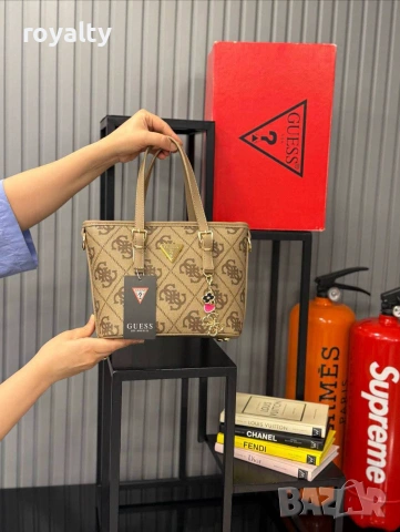 Guess Нова Стилна Дамска Чанта Различни Цветове Гес, снимка 5 - Чанти - 55026984