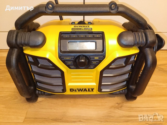 DeWALT DCR016 строително радио, снимка 2 - Други инструменти - 55016888