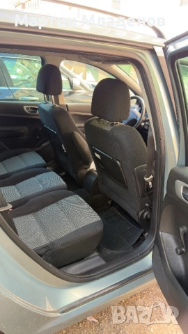 🚗 Peugeot 307 SW 1.6 HDI 90к.с. 2007г. – 7 места / Панорама / Нов внос, снимка 11 - Автомобили и джипове - 54552911
