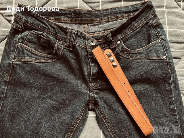 Тъмносини дамски дънки "Revers" с подарък колан, снимка 3 - Дънки - 55403920