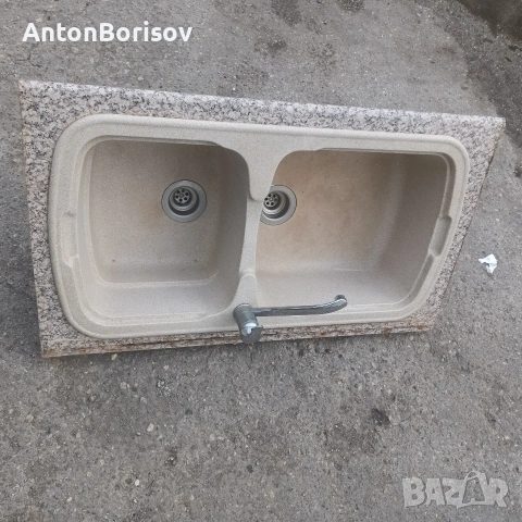 умивалник двоен