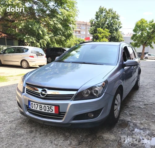 Опел астра 1.6i Navi климатик фейслифт 2008г., снимка 5 - Автомобили и джипове - 54042439