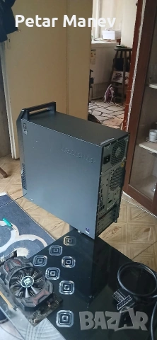 Настолен компютър Lenovo Thinkcentre , снимка 4 - Работни компютри - 55099432