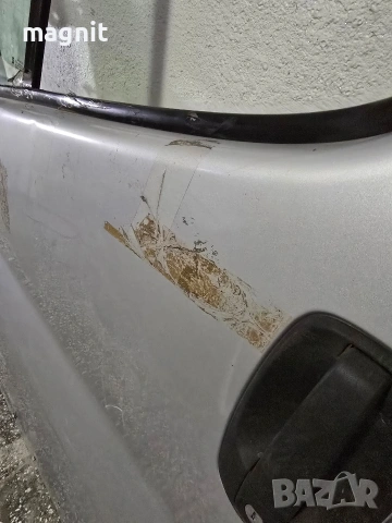 Предна лява врата за Opel Vivaro, Renault Trafic, снимка 2 - Части - 54629495