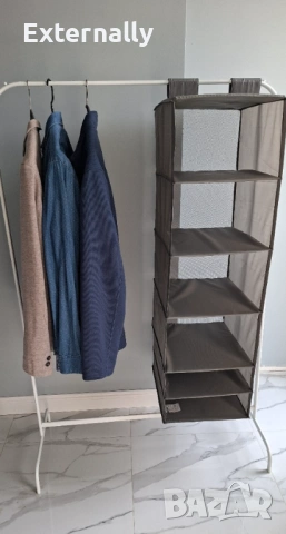Метални стойки за дрехи