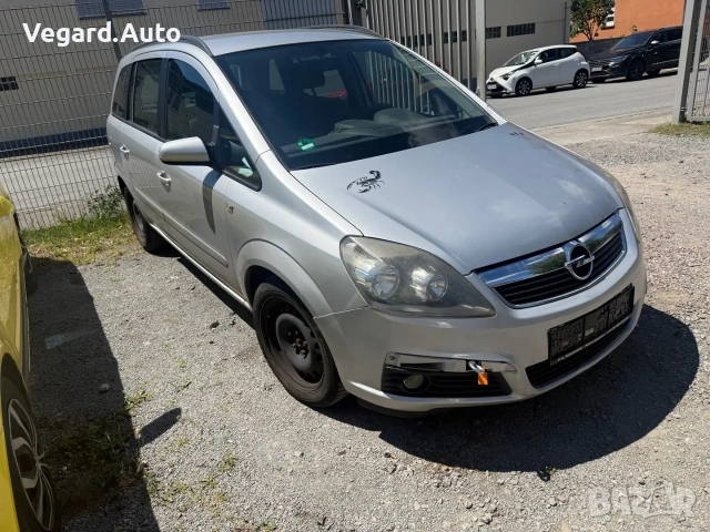 Opel Zafira B 1.6 Z16XEP 105к.с. се продава на части, снимка 2 - Автомобили и джипове - 55099054