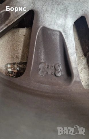 Джанти 17" Renault, снимка 12 - Гуми и джанти - 53925069