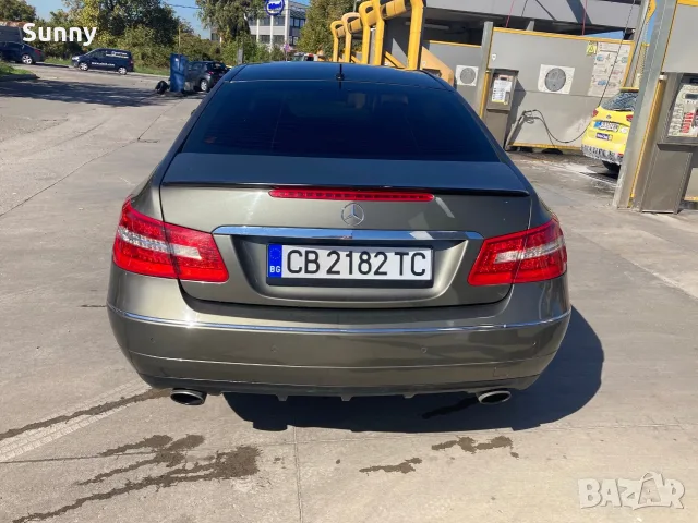 Мерцедес  Е 350 Купе, снимка 2 - Автомобили и джипове - 55643778