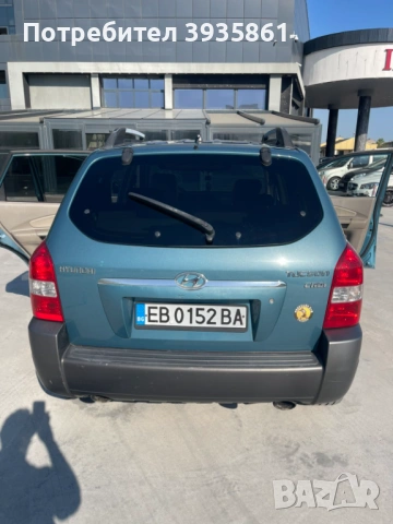 Продавам  Hyundai Tucson, снимка 7 - Автомобили и джипове - 54603959