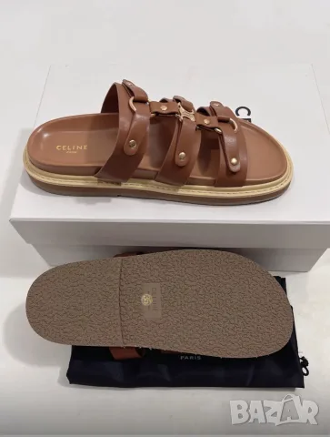 Продавам чехли Celine, снимка 2 - Чехли - 55537302