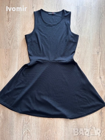 Дамска рокля / размер L, снимка 2 - Рокли - 54027850