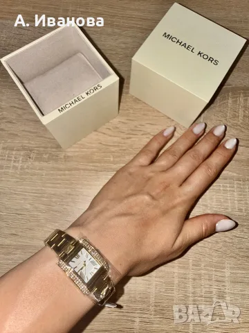 Дамски часовник Michael Kors, снимка 2 - Дамски - 55615991