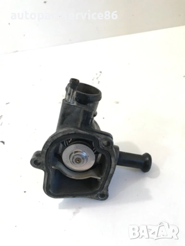 Капак на термостат за Mercedes E Class 320 CDI (2001)