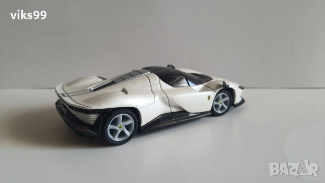 Bburago Shell Racing Ferrari Bluetooth - Мащаб 1:41, снимка 8 - Колекции - 50504534
