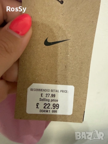 Дамски потник Nike, снимка 5 - Потници - 55038612