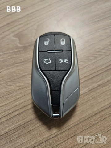 Продавам СМАРТ КЛЮЧ за MASERATI , снимка 2 - Аксесоари и консумативи - 54876931