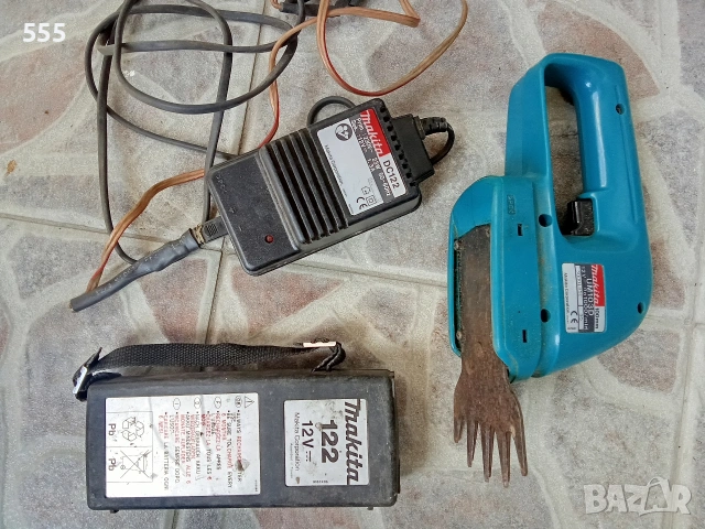 MAKITA. UM103.D.храсторез, снимка 5 - Градинска техника - 54696574