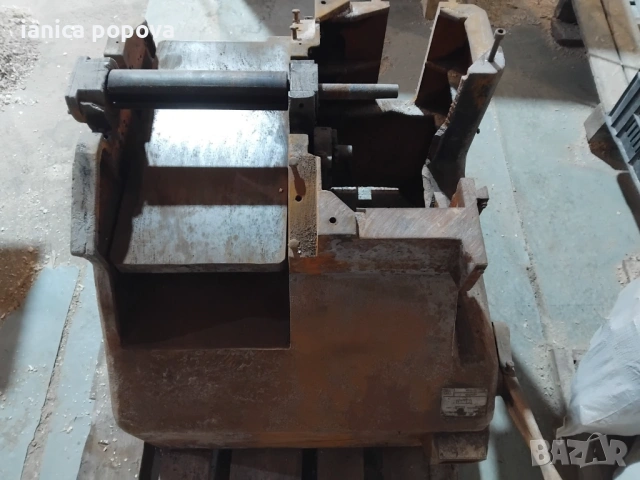 Абрихт Щрайхмус Фреза Петоперационка, снимка 3 - Резервни части за машини - 54012497