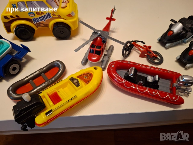 Кола Nesquik, ремарке Playmobil, двете и моторни шейни McDonald's др., снимка 3 - Колекции - 54634295