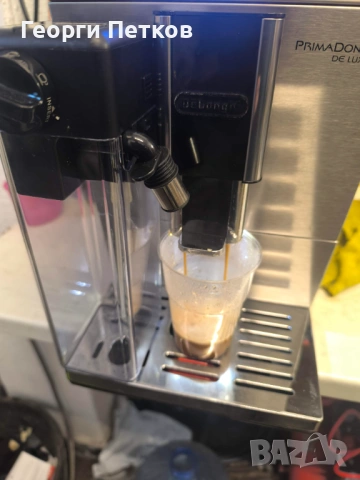 Delonghi Magnifica Primadonna XS (с дефект), снимка 4 - Кафемашини - 54338843