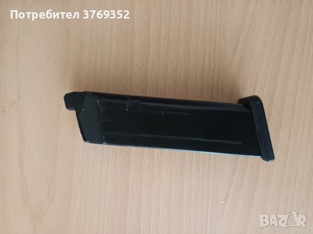 Еърсофт пистолет glock 17 gen 3 , снимка 3 - Въздушно оръжие - 54932990