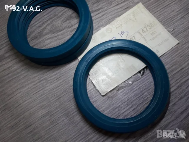 291501317**NEU**VAG**VW**LT**LKW**СЕМЕРИНА ЗА ЗАДЕН МОСТ ** 