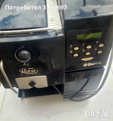 Кафе робот Саеко на части.