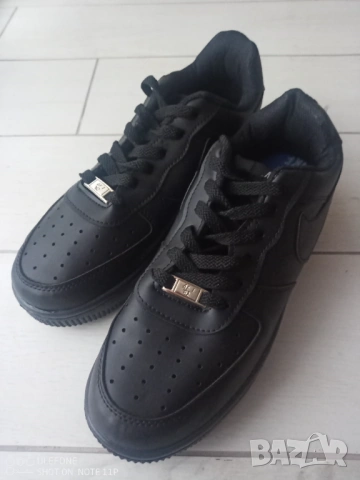 Унисекс маратонки (кецове) Nike Force номер 39, снимка 2 - Детски маратонки - 54375216