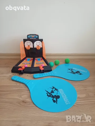 ЛОТ детски играчки: ракети за плажен тенис + баскетболна игра