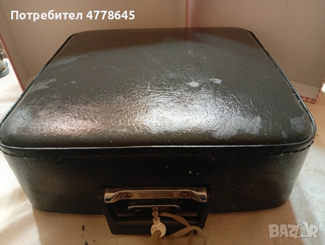 стара пишешта машина.