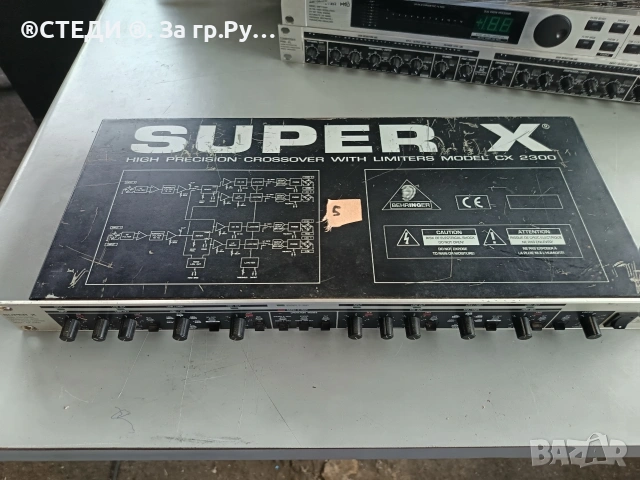 Професионална рак аудио техника Behringer – процесори, компресор, еквалайзер, кросоувър , снимка 8 - Ресийвъри, усилватели, смесителни пултове - 54883455