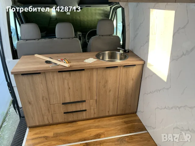продава Кемперван, снимка 4 - Каравани и кемпери - 55573064