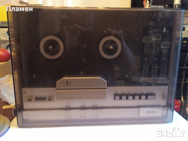 Магнетофон Philips 4416 продавам